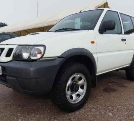 4x4_nissan_terrano_2_7tdi_sport102003_143500kms_99966136472614025.jpg
