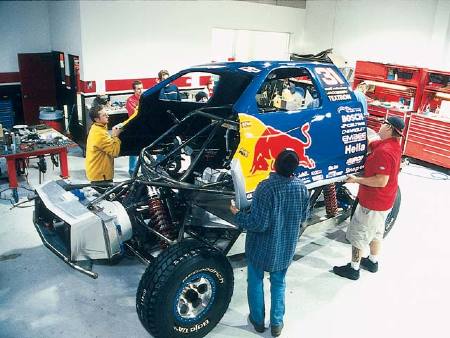 0511or_41z+Chevrolet_CK_1500_Trophy_Truck+Lowering_Cab_Onto_Frame.jpg
