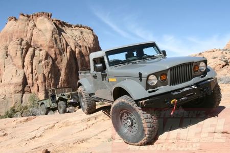 131_1004_01moab_easter_jeep_safarimopar_jeep_nukizer_m715.jpg 131_1004_01moab_easter_jeep_safarimopar_jeep_nukizer_m715.jpg