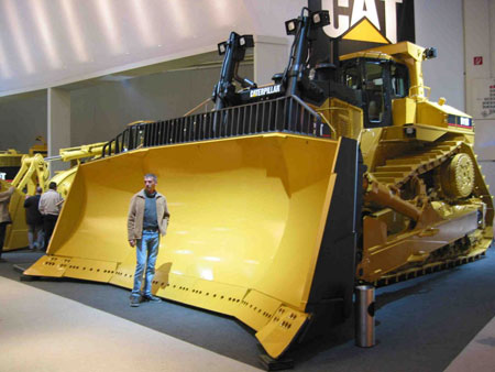 caterp11.jpg
