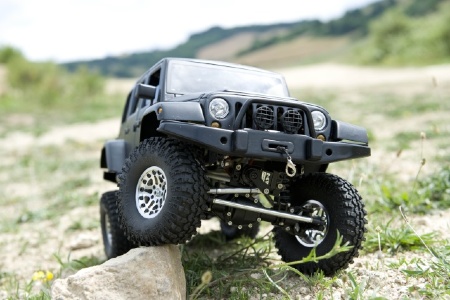 jeep-r13.jpg