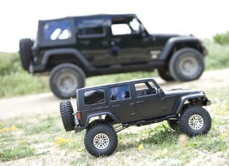 jeep-r14.jpg