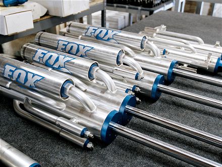 0804or_16_z+fox_racing_bypass_shocks_assembly+fox_shocks.jpg